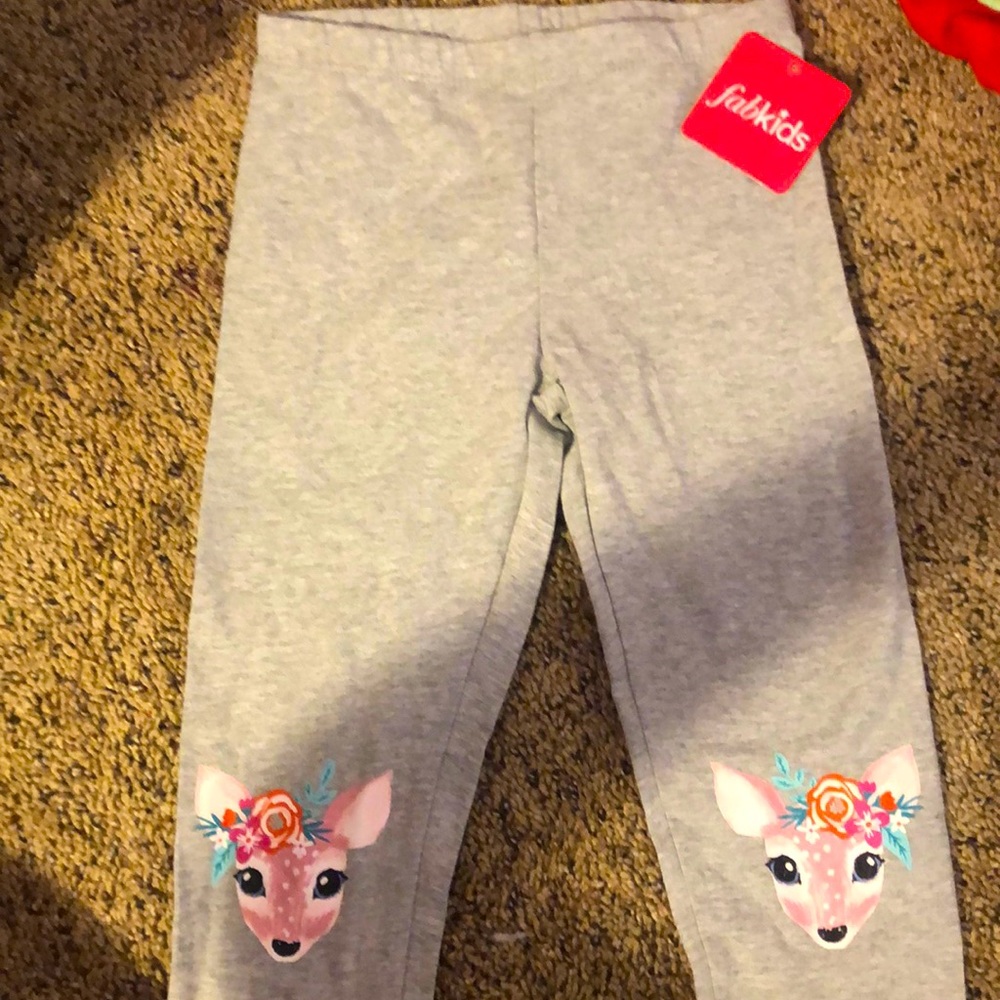 Girls leggings with deer on the knees